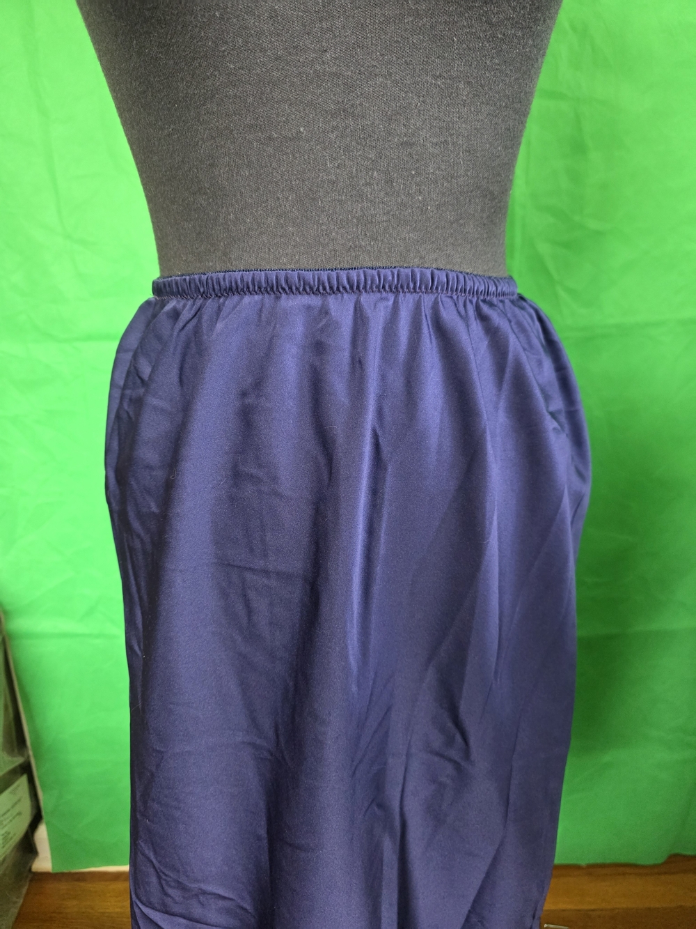Christian Dior Vintage Navy Half Slip S  Lace Hem, Embroidered Dior Logo, ILGWU - Picture 5 of 14